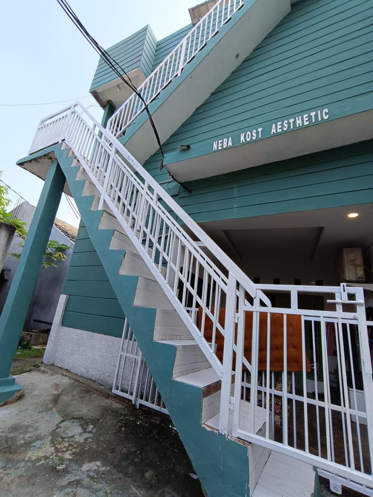 Oyo Life 92977 Neba Kost Aesthetic Hotel Peladen Exterior foto